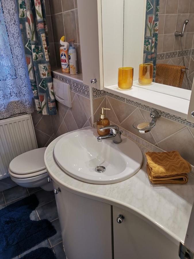 Bellevue Apartment With Ac & Heating & Terrace 부다페스트 외부 사진